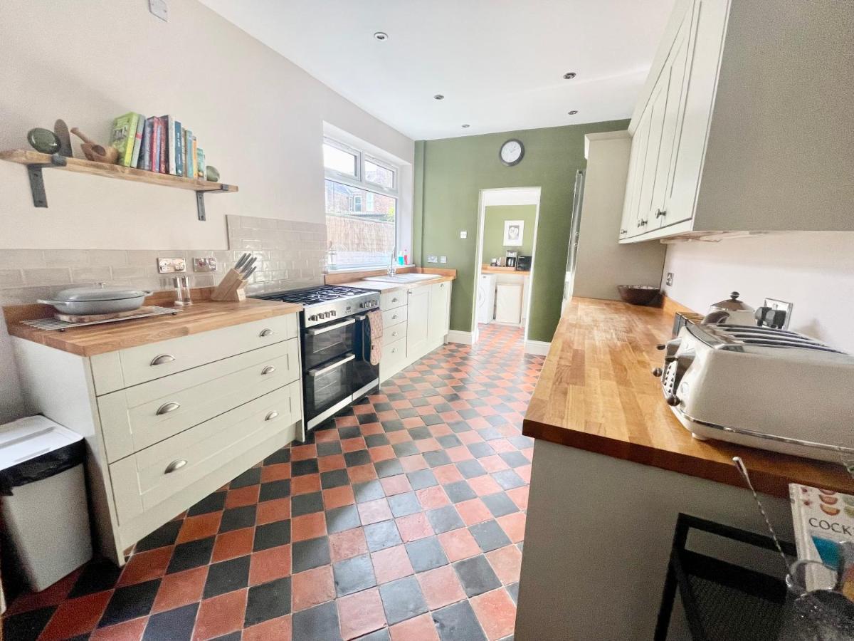 Vila Woodvale York Exteriér fotografie
